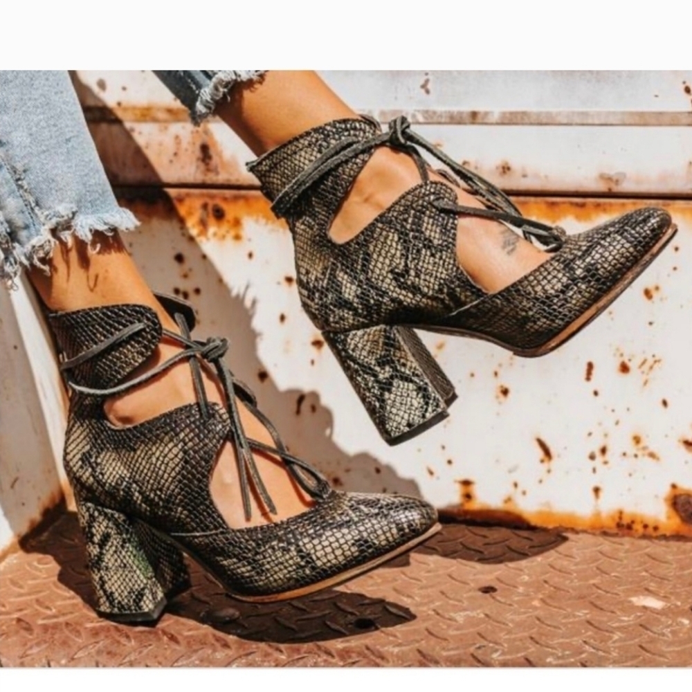 Freebird  'Joyce' Snake‎ Leather Booties
